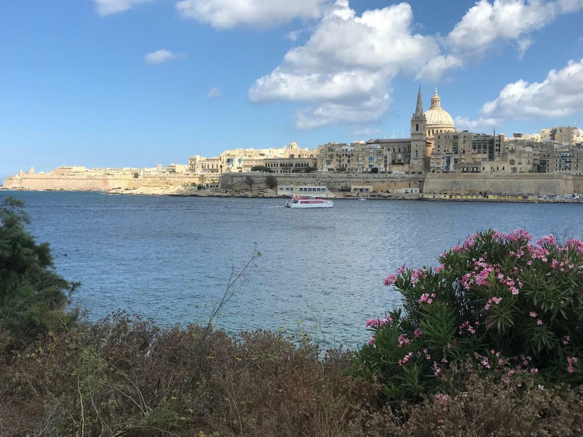 Pilgrim'S Rest Apartments Gzira Экстерьер фото