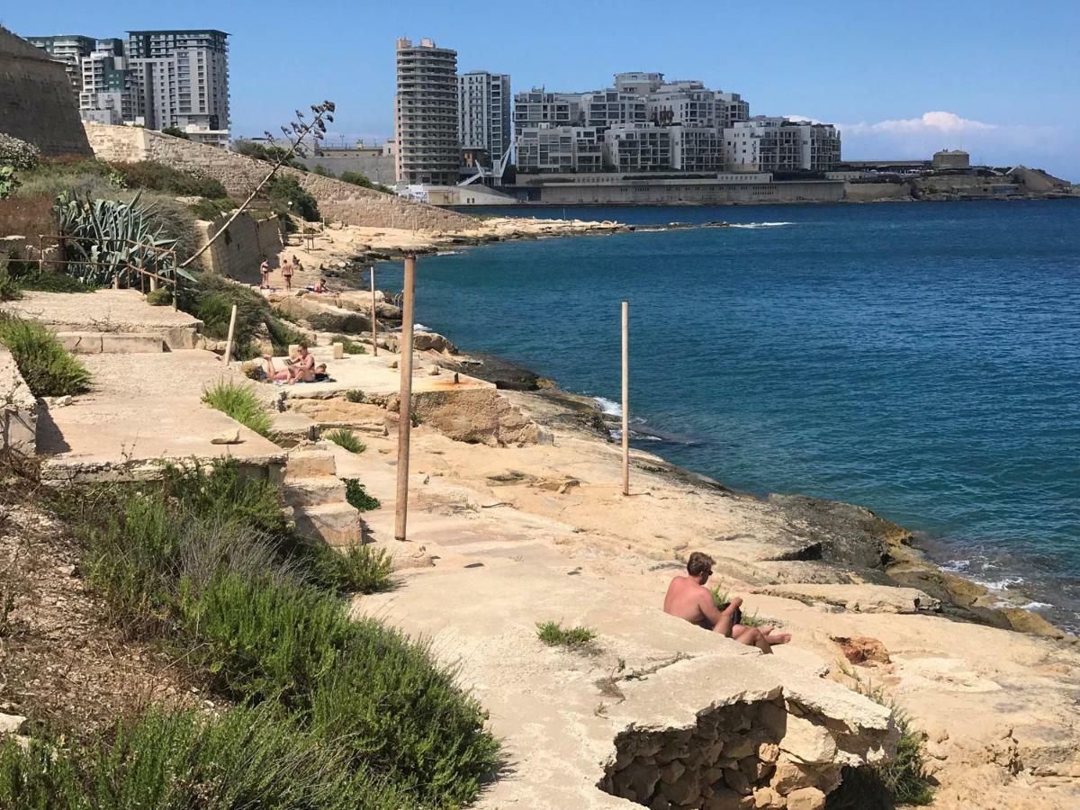 Pilgrim'S Rest Apartments Gzira Экстерьер фото