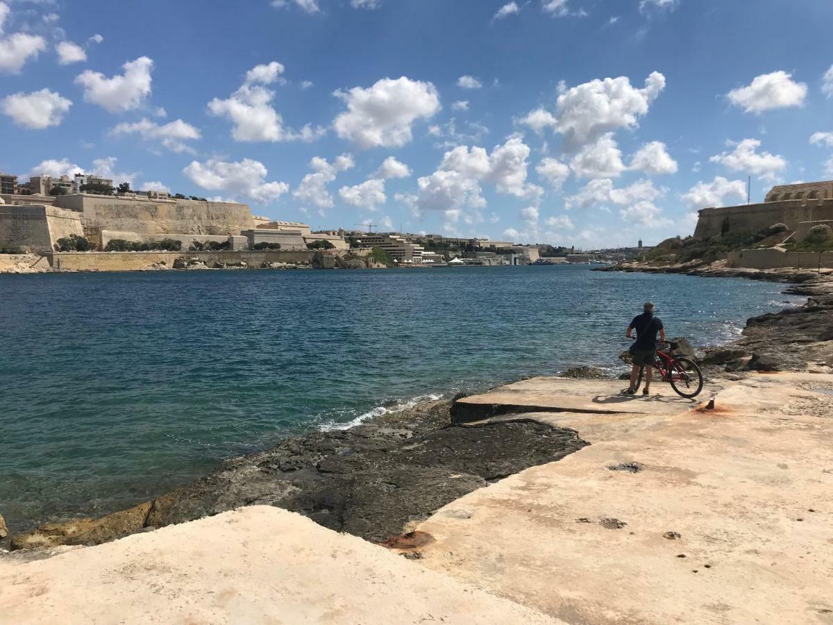 Pilgrim'S Rest Apartments Gzira Экстерьер фото